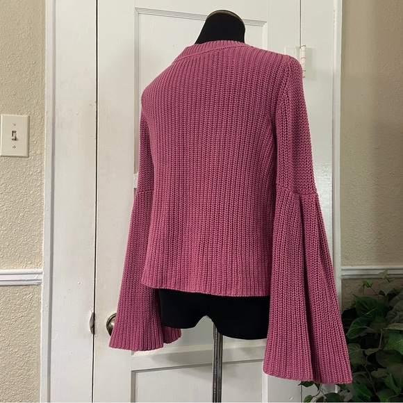 Free People Damsel Pullover Bell Sleeve Sweater Top - Picture 10 of 16